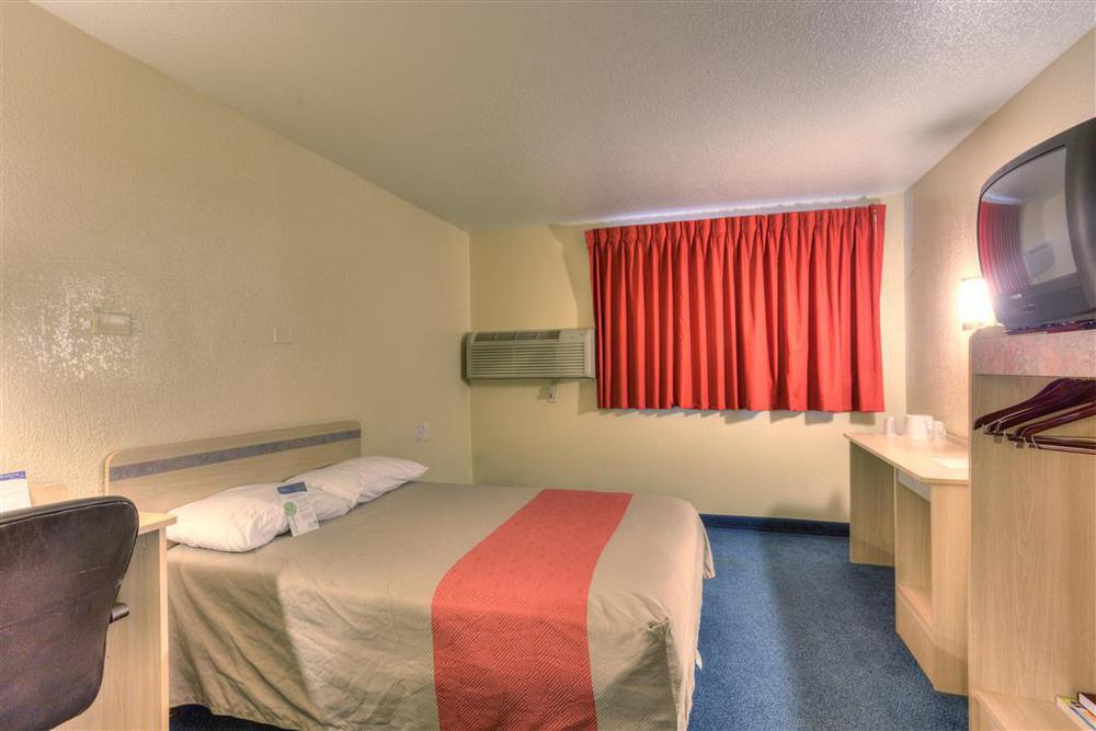 Motel 6-Portland, Or - Tigard West Quarto foto